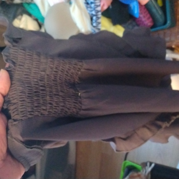 Trinity women's grey halter top with ruffles sz small New - Picture 10 of 17